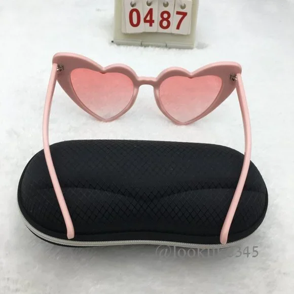 Pink Heart-shaped Retro Vintage Sunglasses - Picture 3 of 4